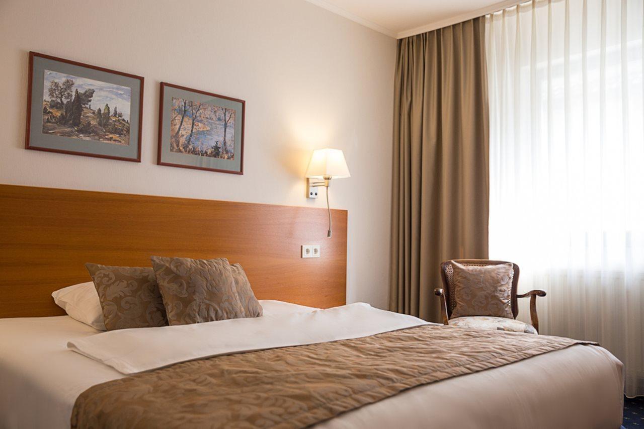 Hotel Brunnenhof 하나우암마인 외부 사진